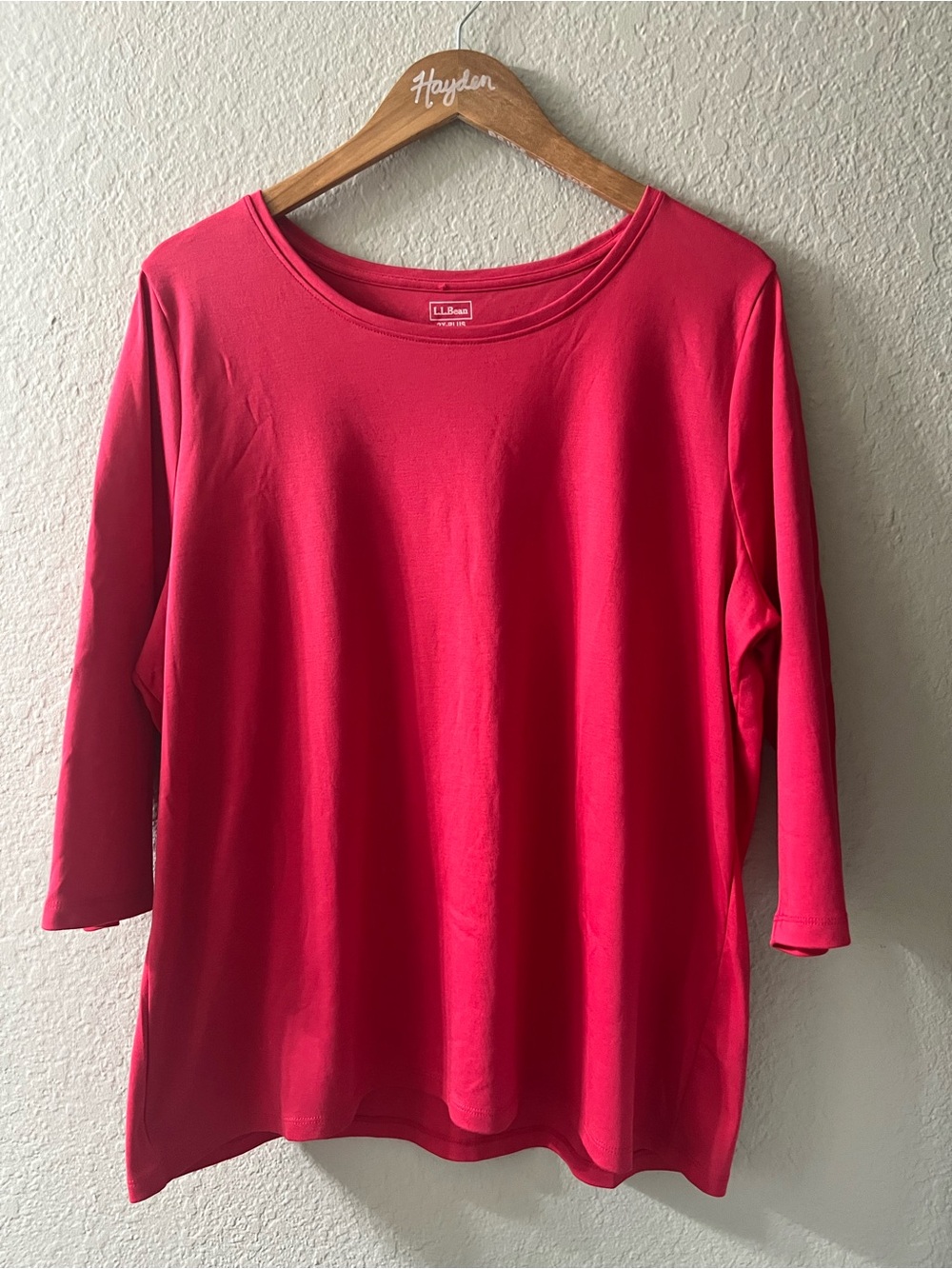 L.L. Bean Women's Bright Red Scoop Neck Long Sleeve Tee
